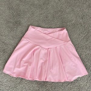 Pink tennis skirt never worn